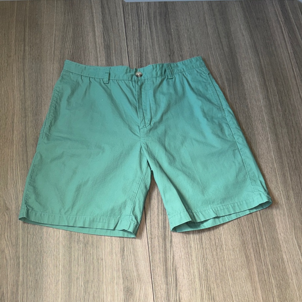Vineyard Vines Men’s Green - Teal Club Shorts Size 33 Flat Front Cotton